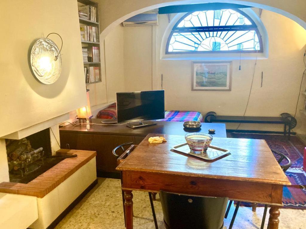 Monolocale Apartment Perugia Bagian luar foto